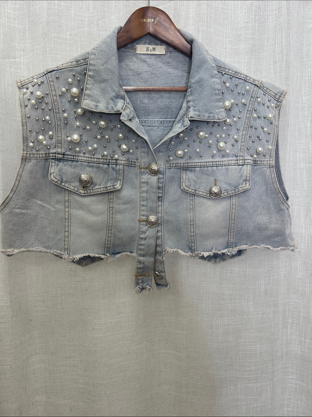 Jade By Jane Pearl-Embellished Cropped Light Blue Denim Vest Size Large Pit